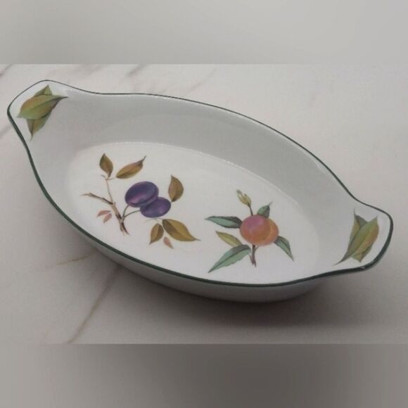 Royal Worcester England Evesham Vale Porcelain Oval Platter w/ Fruit Design - Picture 8 of 16